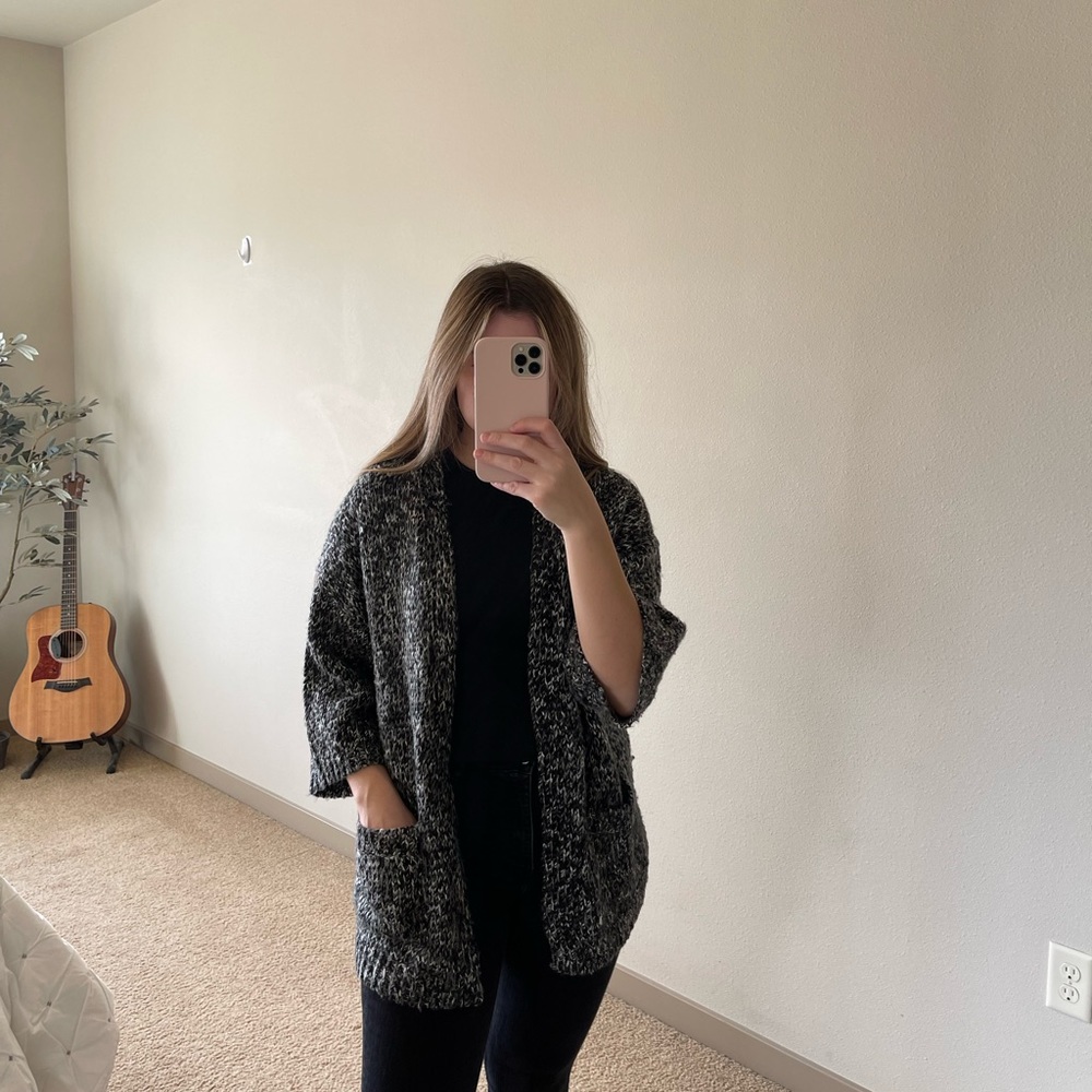 FOREVER 21 Cardigan